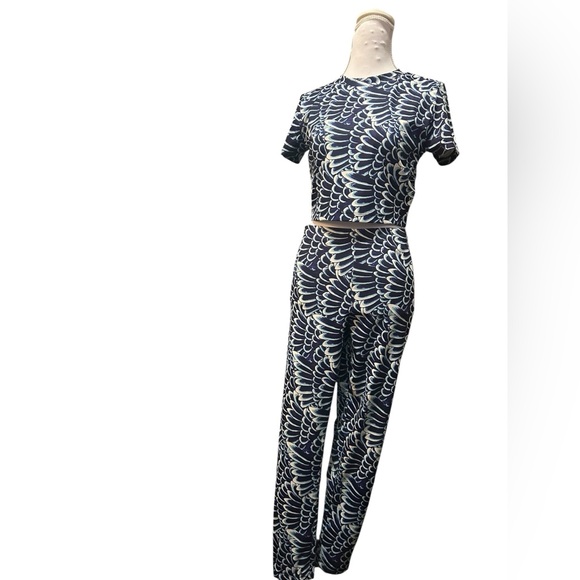 Ed Hardy Wings Crop top and Legging Set size medium New - Picture 2 of 9